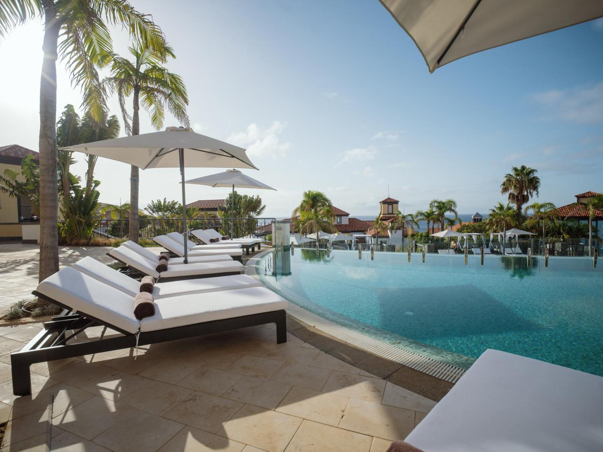 Dreams Madeira Resort Spa & Marina คานิซัล ภายนอก รูปภาพ