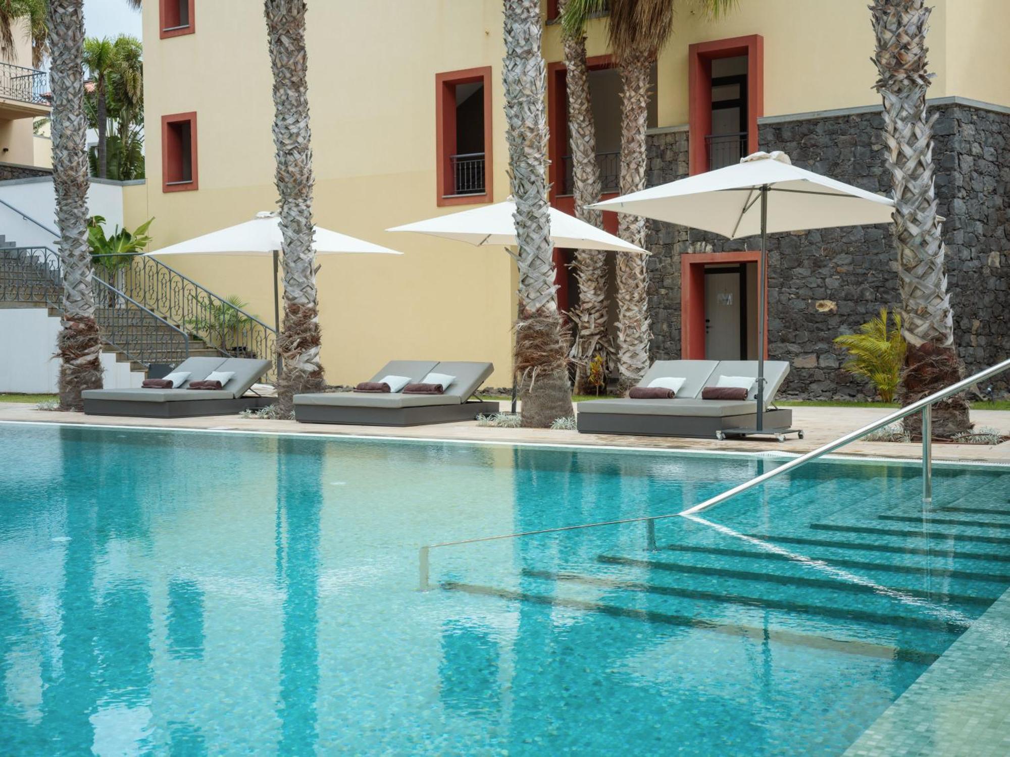 Dreams Madeira Resort Spa & Marina คานิซัล ภายนอก รูปภาพ