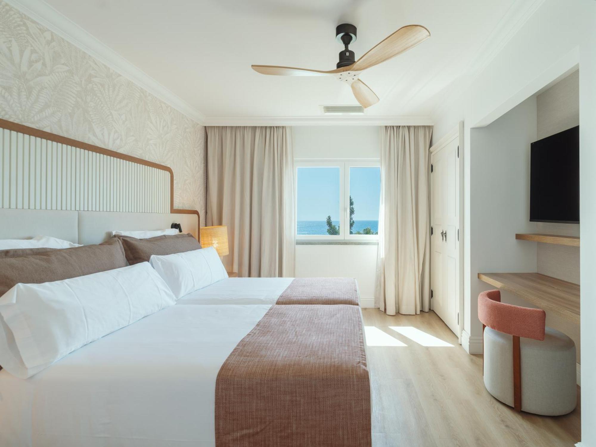 Dreams Madeira Resort Spa & Marina คานิซัล ภายนอก รูปภาพ