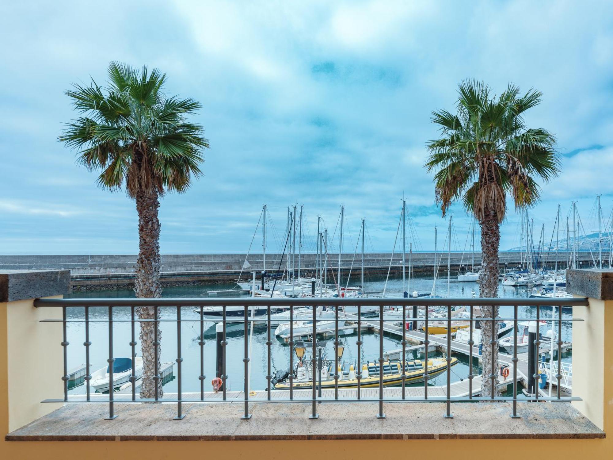 Dreams Madeira Resort Spa & Marina คานิซัล ภายนอก รูปภาพ